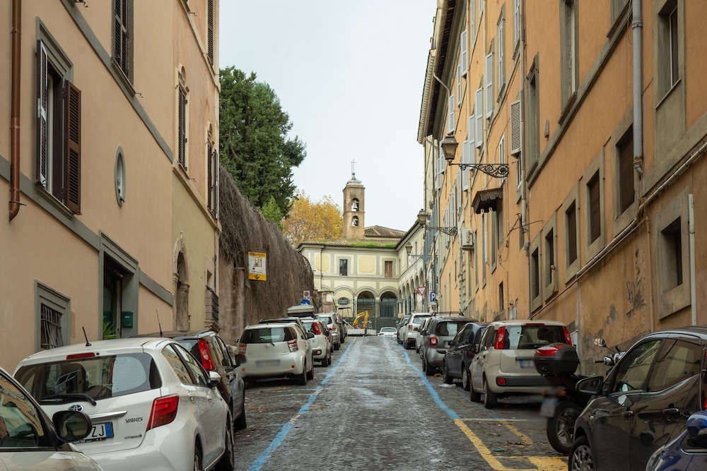 Close to San Pietro and Castel S Angelo Loft Gianicolo