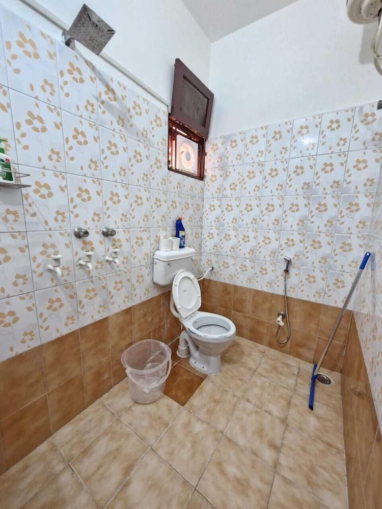 TNC Lucknow by The Nomad Cave Hostel