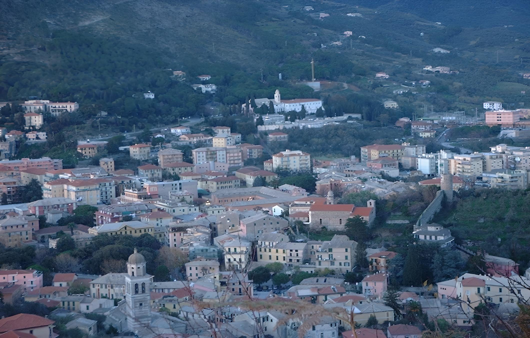 Le Divine view 2