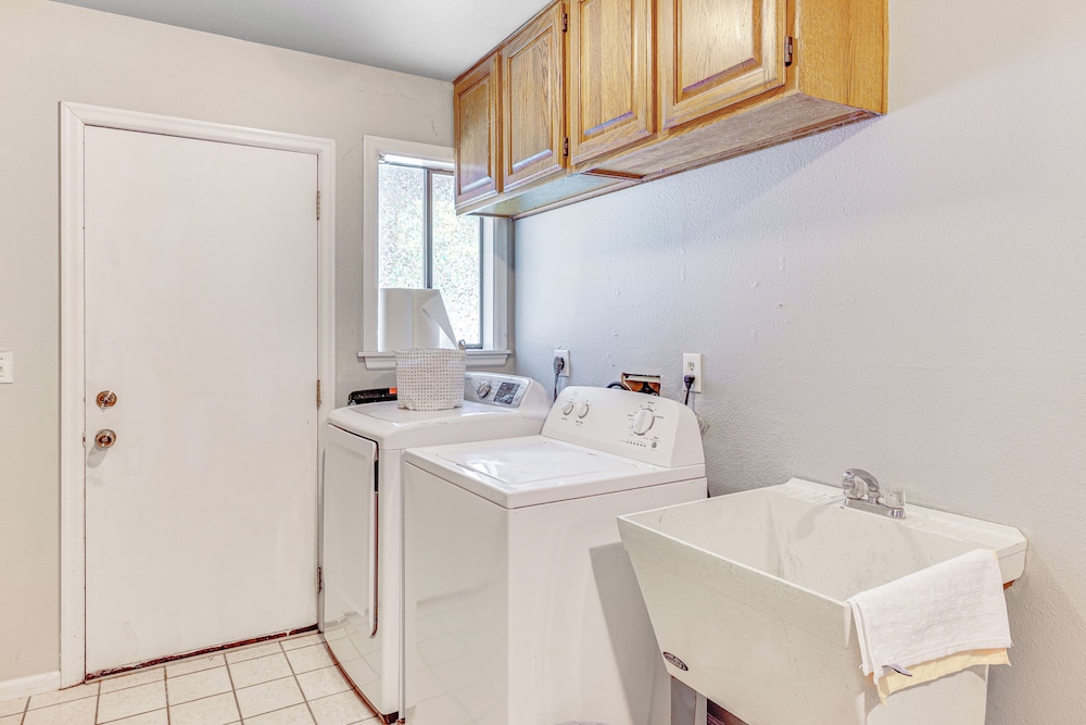 Home on > 1 Acre of Woods in Seattle Suburbs!