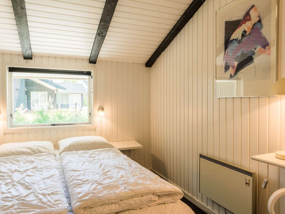 6 Person Holiday Home in Henne view 4