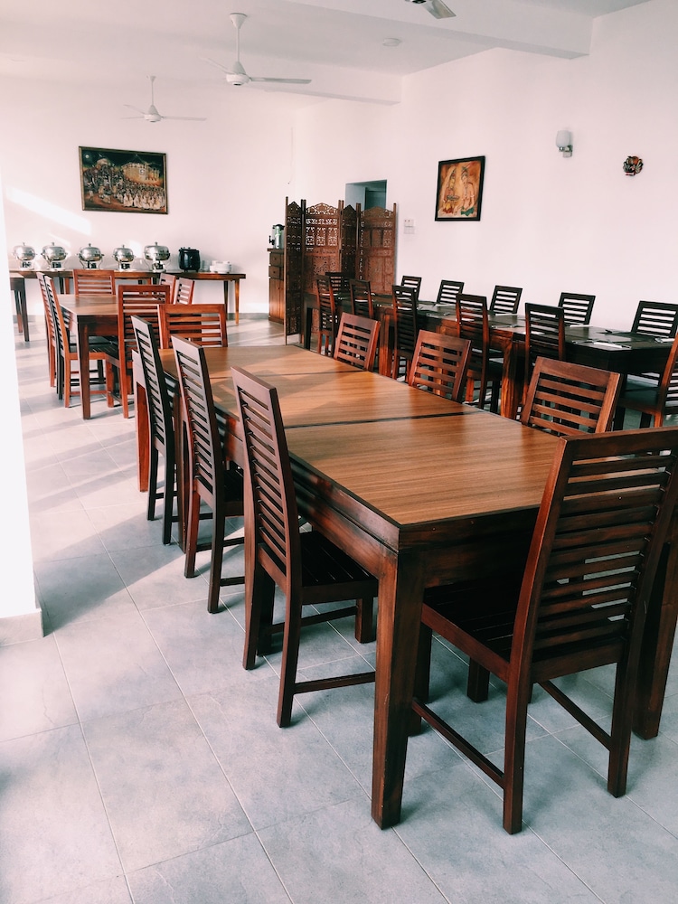 The Kandyan Villa