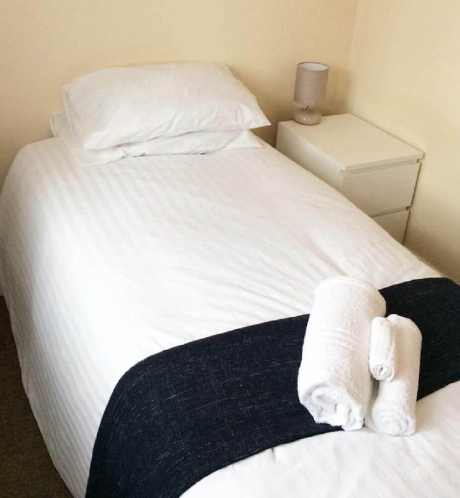 Poplar Grove Serviced Accommodation