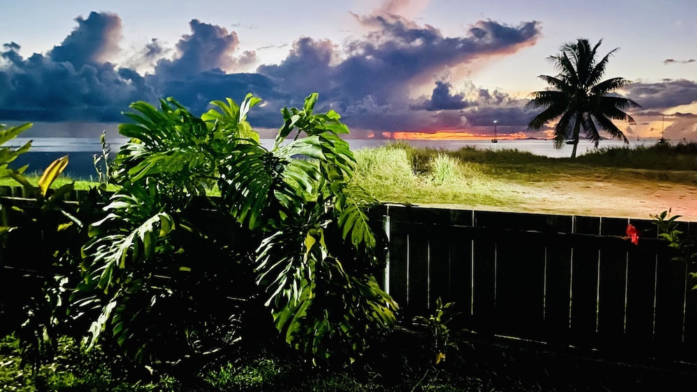 Raiatea - Orion Pool Bungalow