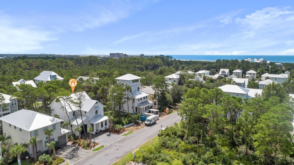2 Homes in Inlet Beach by Avantstay Dock+lake Access, Saltwater Pool, Close to the Beach