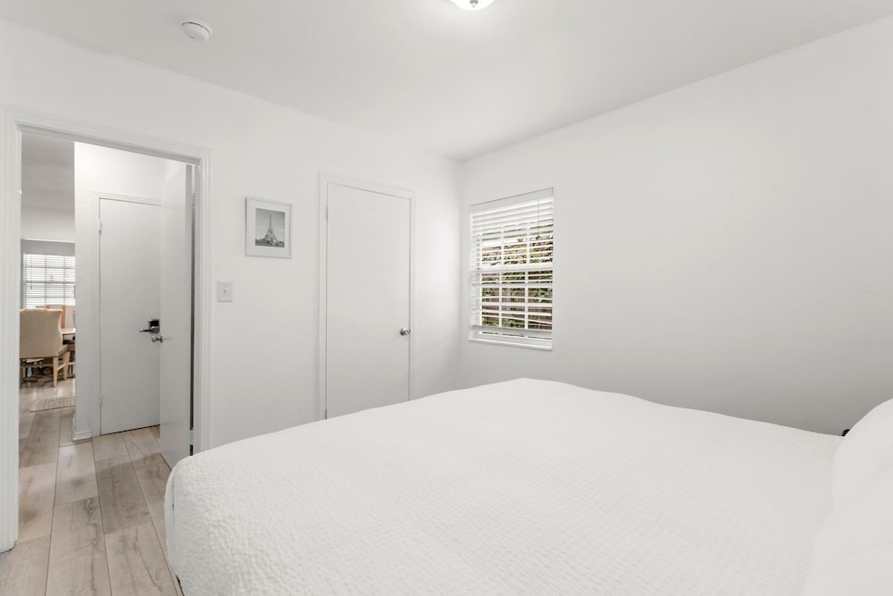 NEW Bayside Escape Cozy Hideaway Near Bayshore