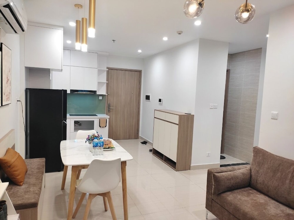 Bom Homes- Vinhomes Ocean Park