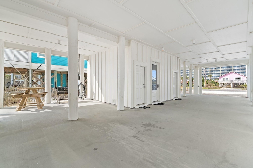 Shipfaced Beach House