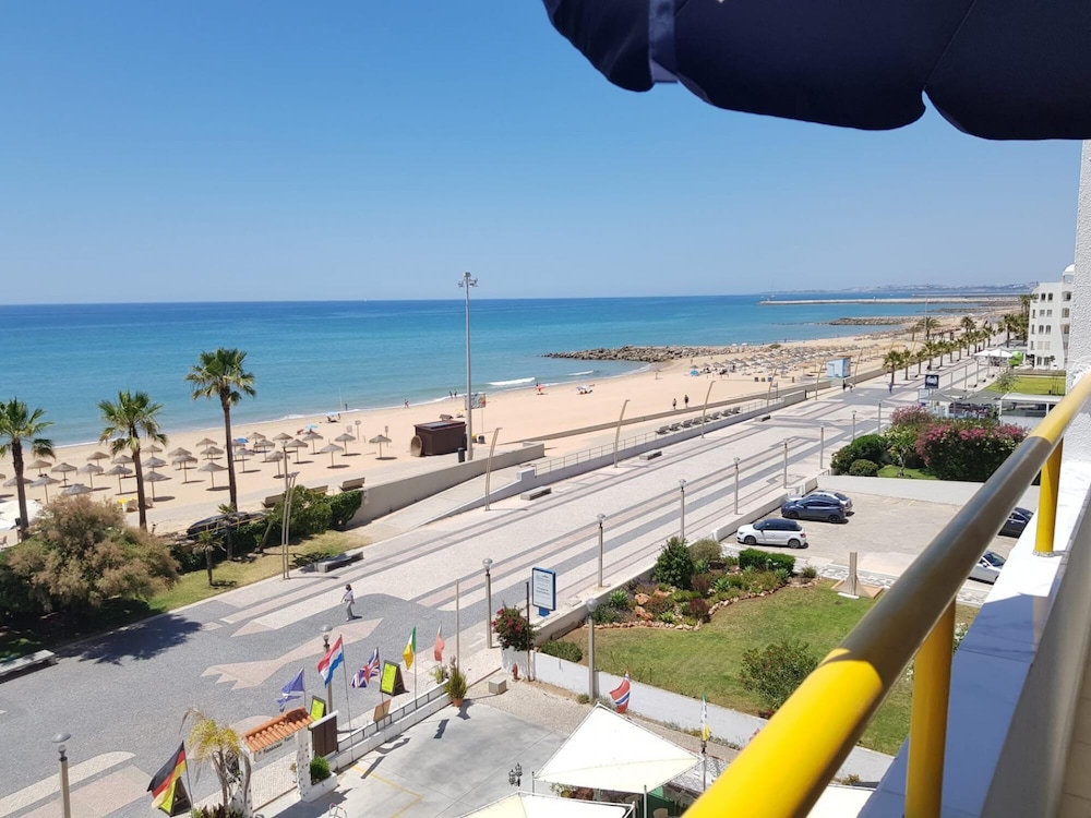 T1 Praiamar 4E A C FR MAR Garagem view 5