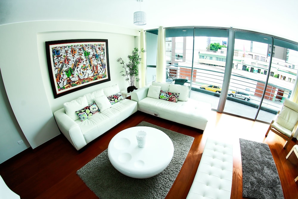 UR Place Rentals - Calle Chiclayo Miraflores