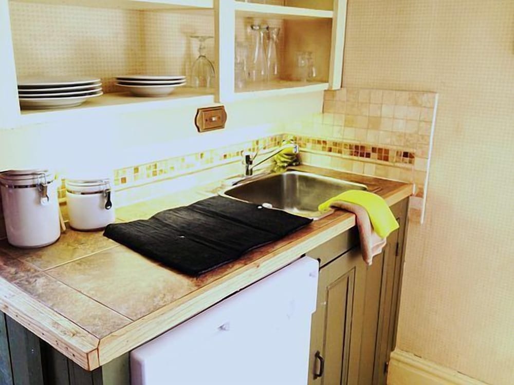 Brockville Vacations - The Noble Suites - Property Image 89