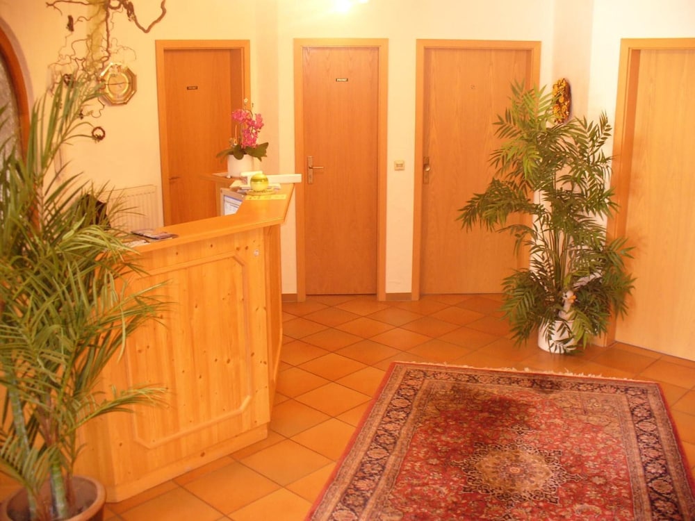 Gästehaus Riesenbühl view 3
