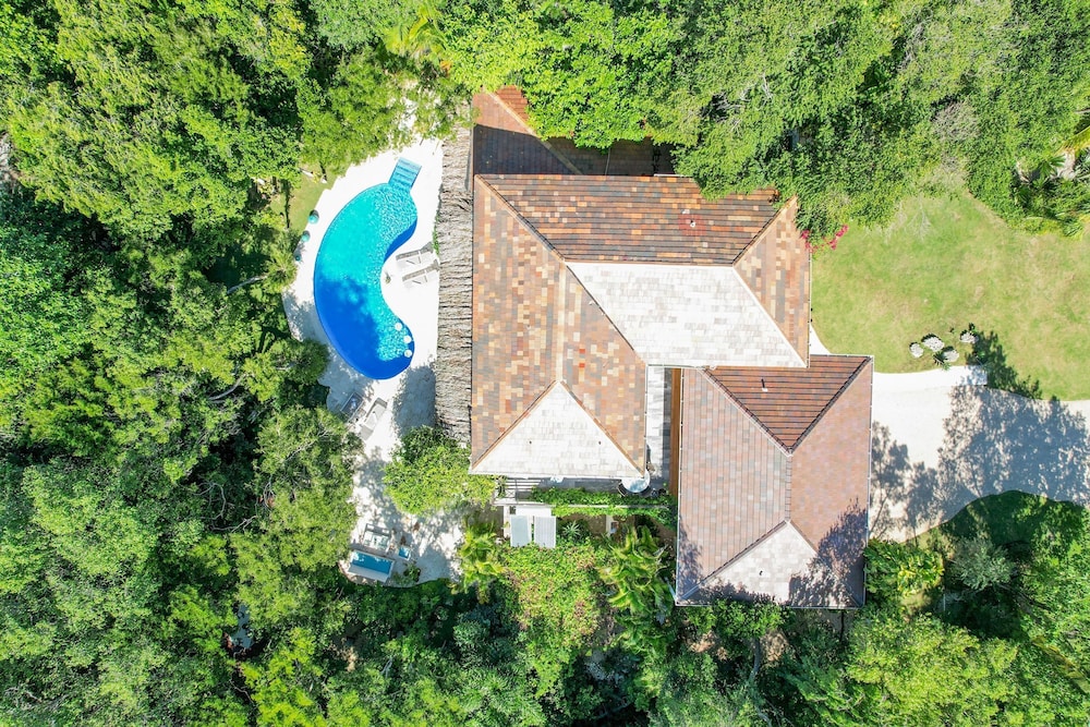 Large Family 2 Level Villa for Rent at Puntacana Resort Club Near Playa Serena Playa Blanca