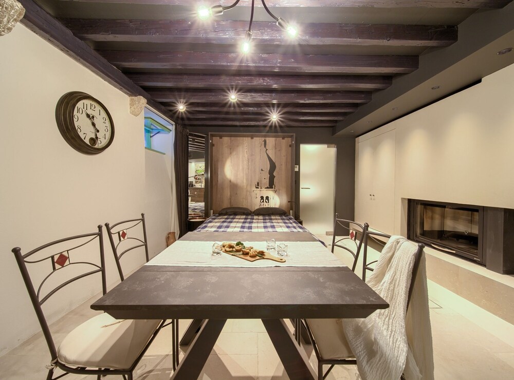 Vibrant and Elegant Downtown Krk Apartments