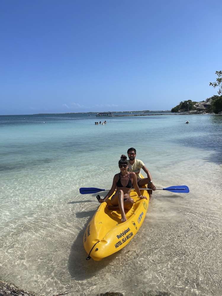 Hotel Isla Mucura