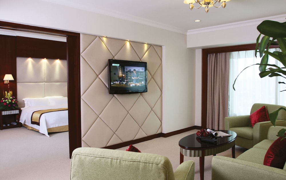 Bolton Hotel Dongguan view 3