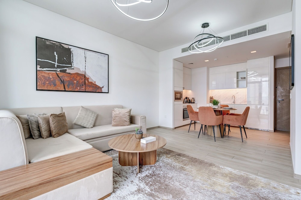 PVH - 1BR Sea View - Palace Residence