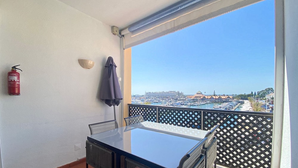 Penthouse Duplex Marina Plaza by Hsrentals Vilam