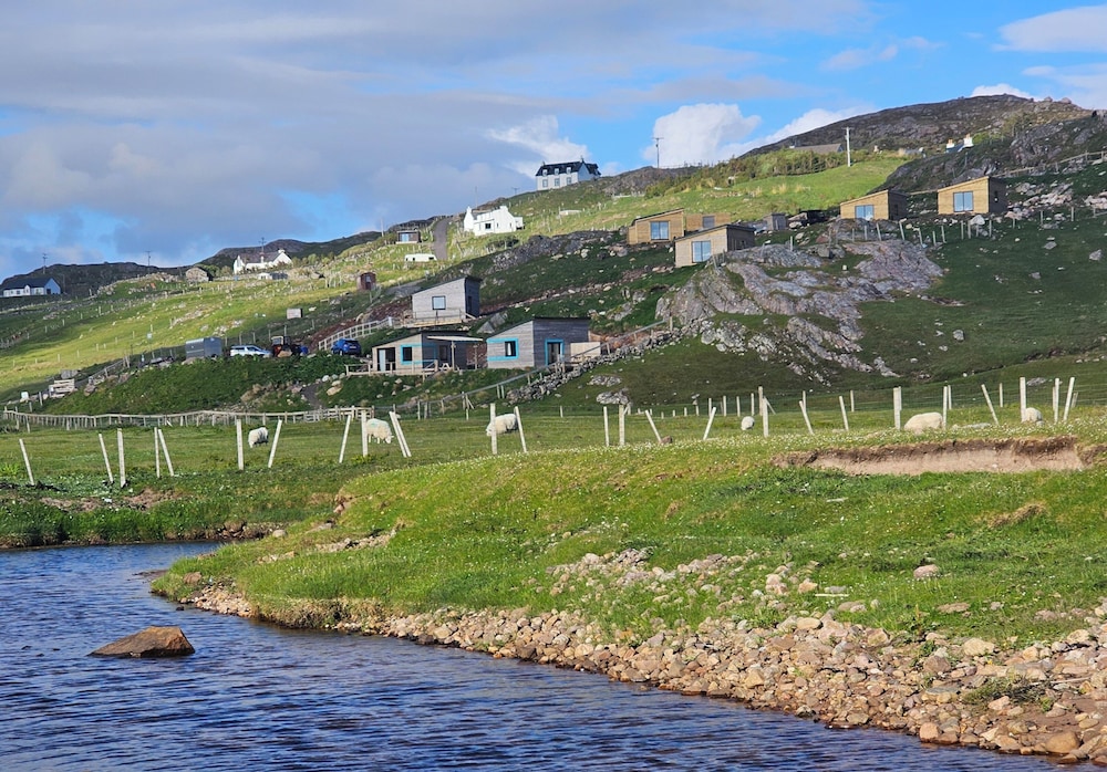 Oldshoremore Croft Cabins