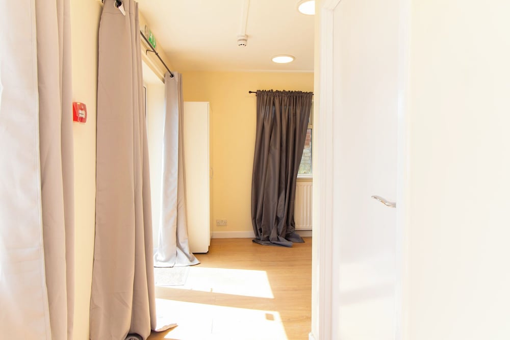 Brookvale Guest House Room 8