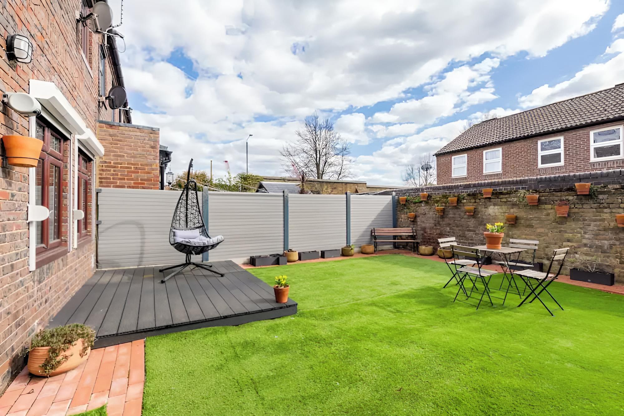Sunny 3BD House W/private Garden - Wapping!
