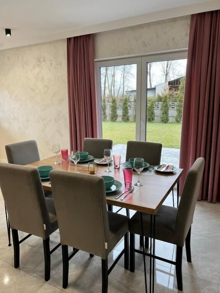 Apartamenty Max House
