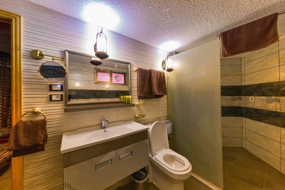 Aqaba Vacations - Memories Aicha Luxury Camp - Property Image 12