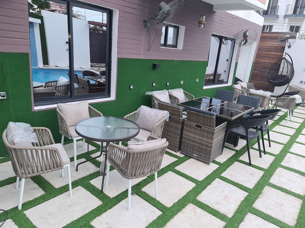 SUNA'A HOME BONAPRISO