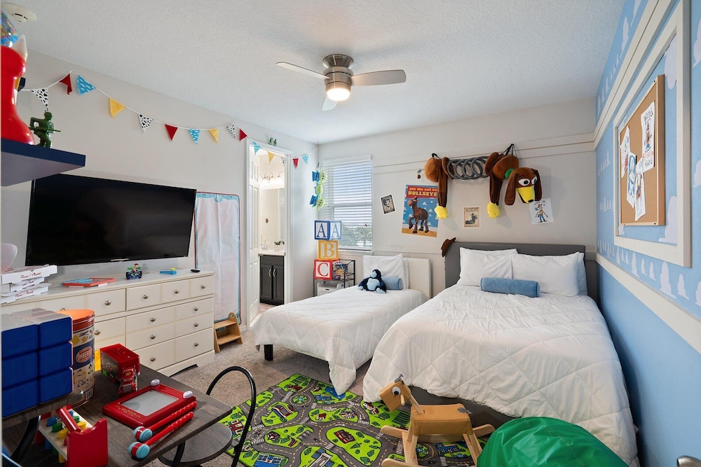 9001 Sunshine Ridge Loop