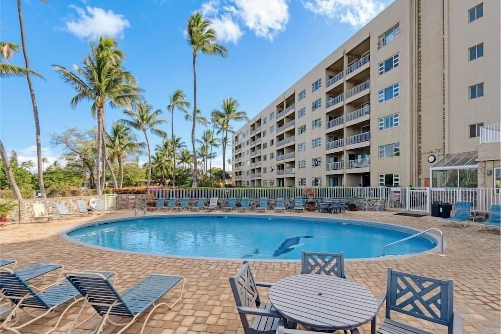 Menehune Shores, #119 2 Bedroom Condo