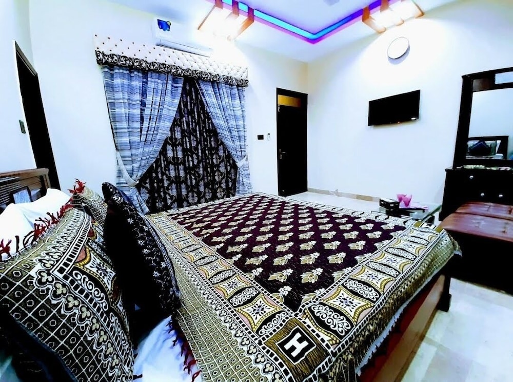 Galaxy Family Hotel