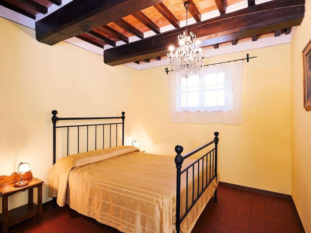 Holiday Home in Cortona photo 4