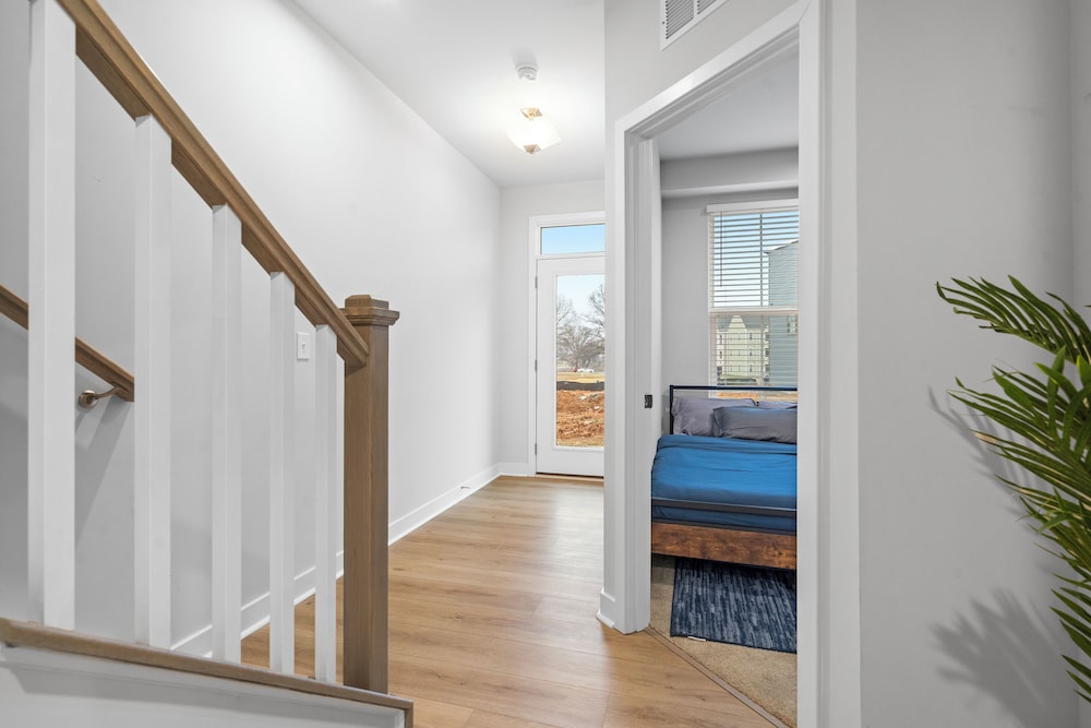 Luxe King 3BR Townhouse Uptown Charlotte