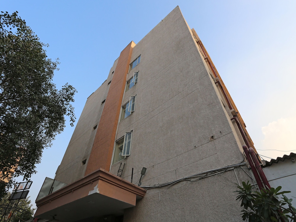 OYO 645 Hotel Paharganj Tourist International view 2