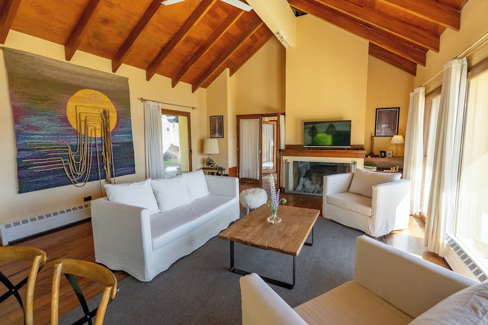 Rent Up -Casa junto al lago Nahuel Huapi