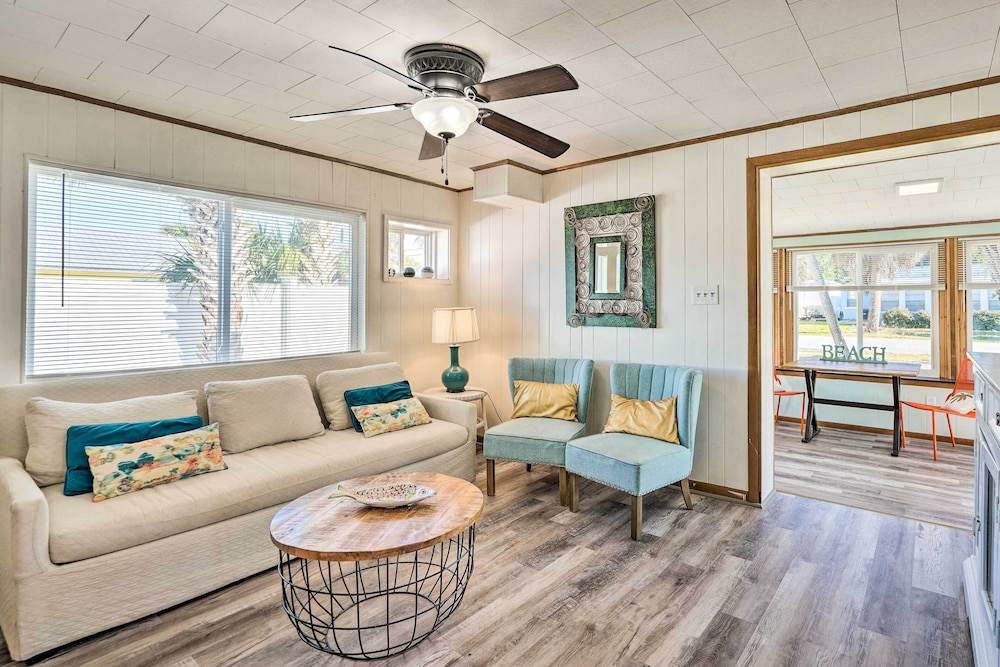 Gulf Views & Beach Access: Pet-friendly PCB Home