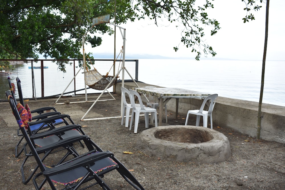 Seaside Travelers Inn by Camiguin Island Home