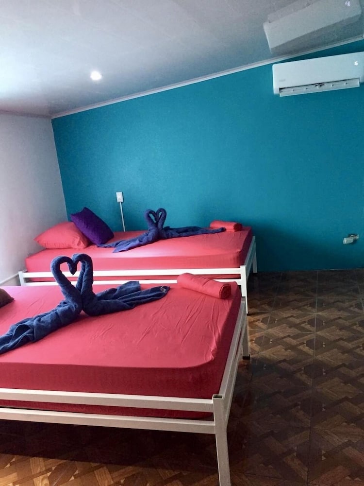 Nomadas Paradise House