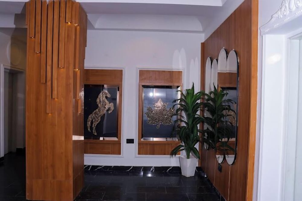 Photo 28