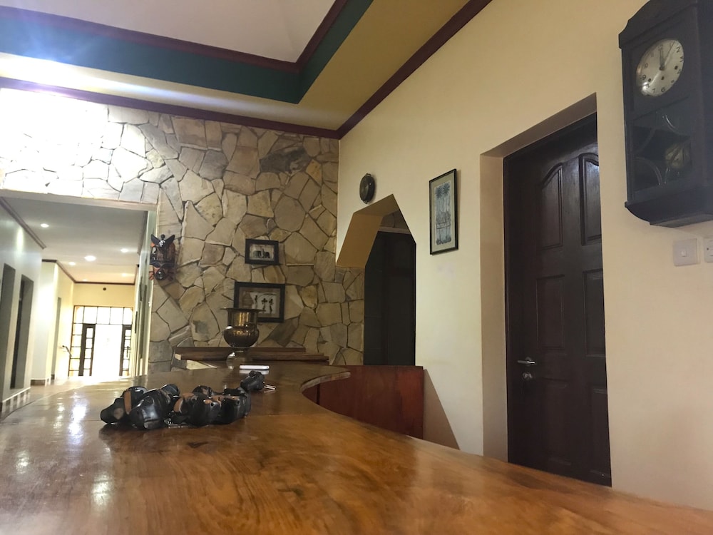 Enyati Lodge view 2