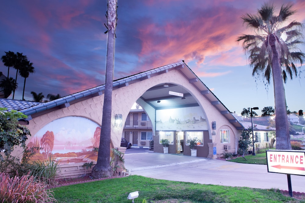 Stardust Inn