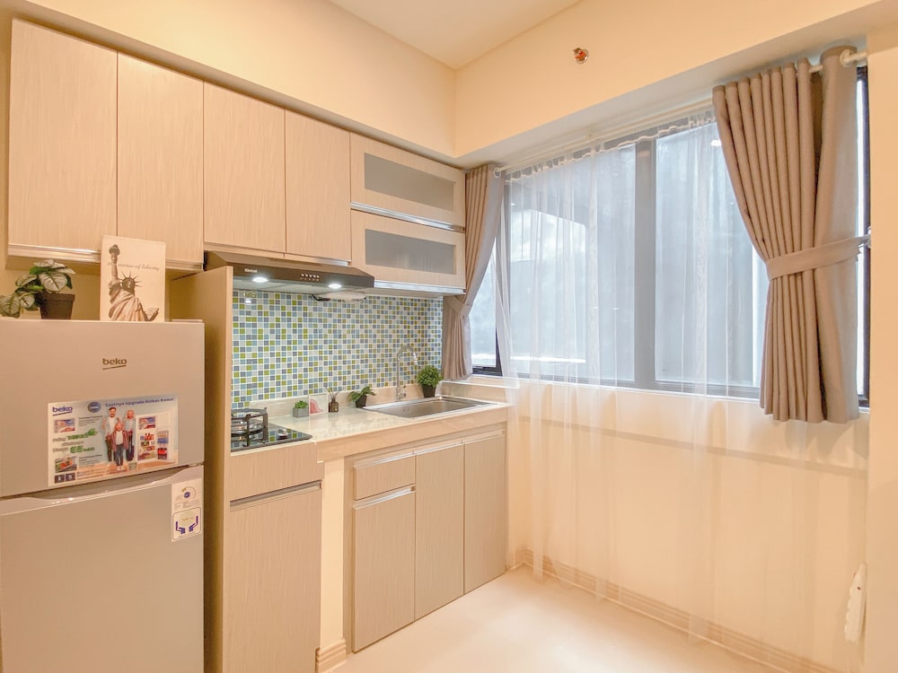 Cozy And Minimalist 2Br Apartment At Meikarta