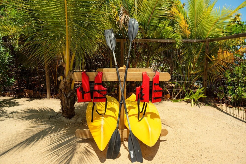 Large Oceanfront Villa With Pool Close to Village