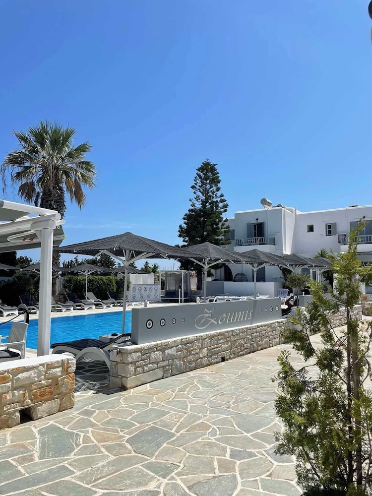 Zoumis Residence