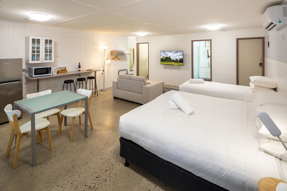 Bridgewater Motel