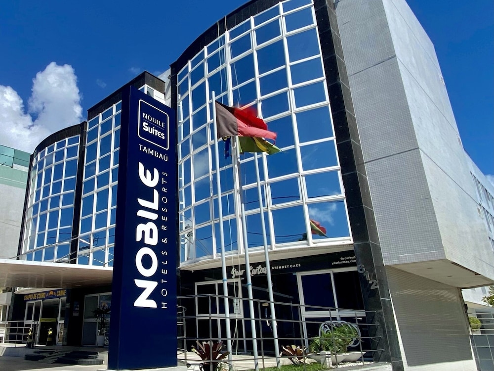 Nobile Suites Tambaú