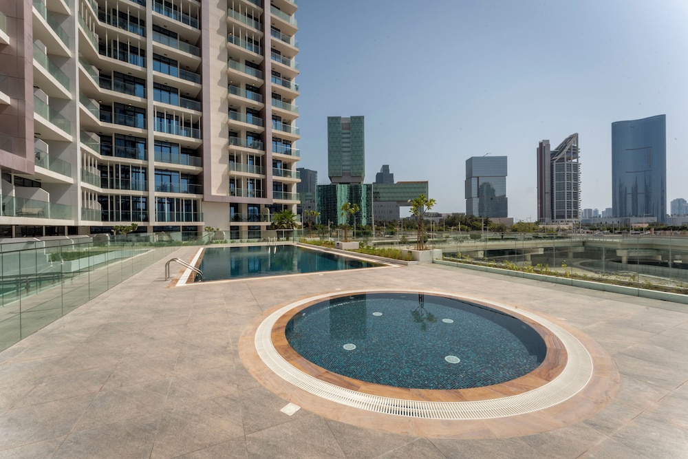 Silkhaus Al Maryah Vista 1