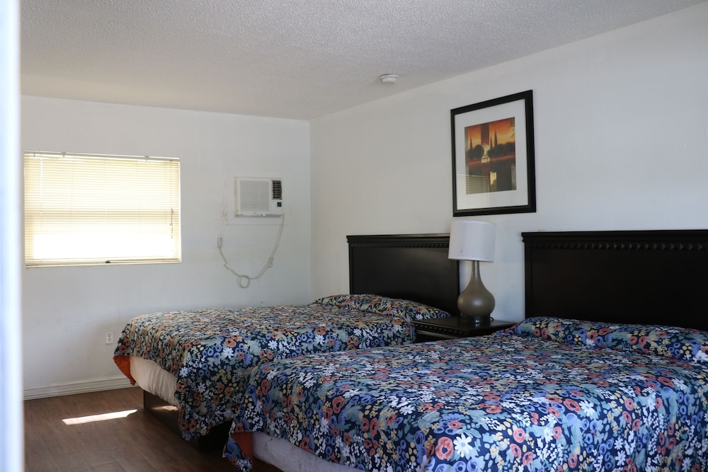Dunedin Cove Motel