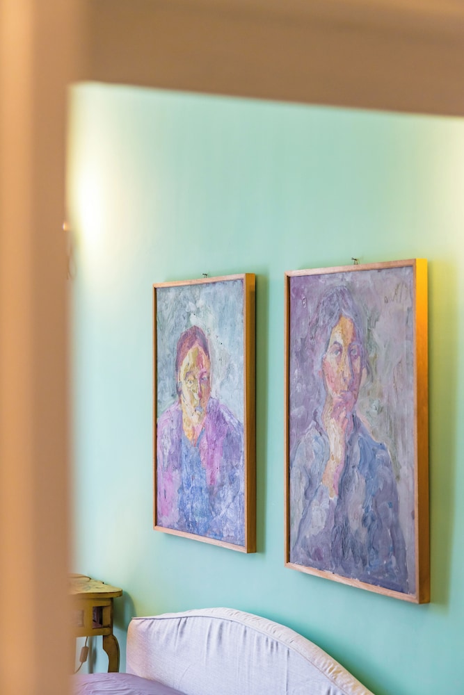 Cavour Art and Museum Flat by Napoliapartments