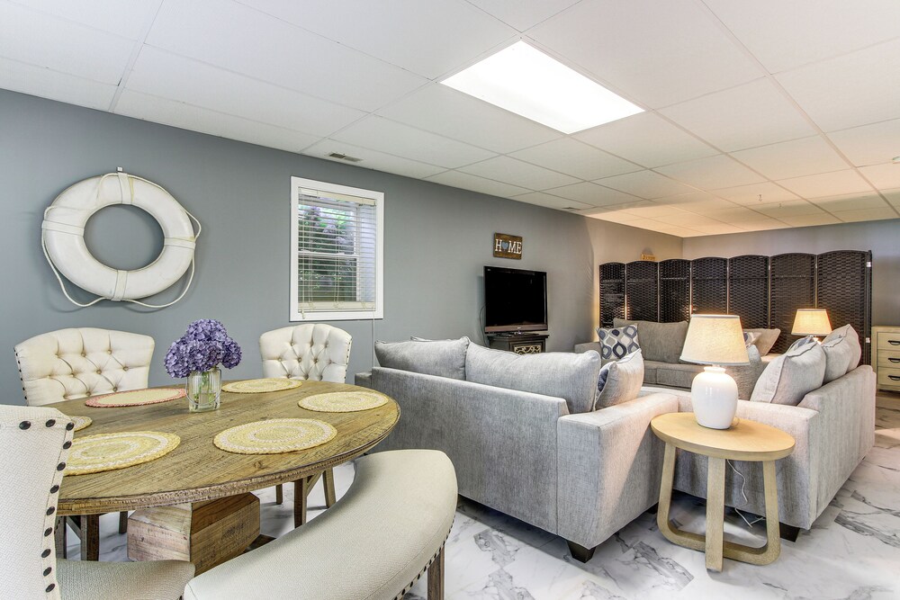 < 1 Mi to Marina: Fair Play Home on Lake Hartwell